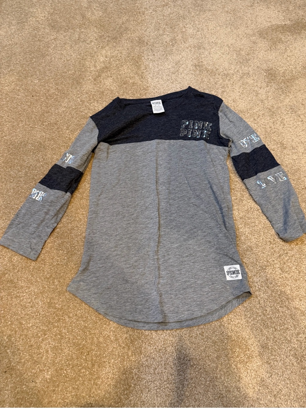 PINK Victoria's Secret Grey and Dark Gray Colorblock 1/3 Sleeve Tee Size XS